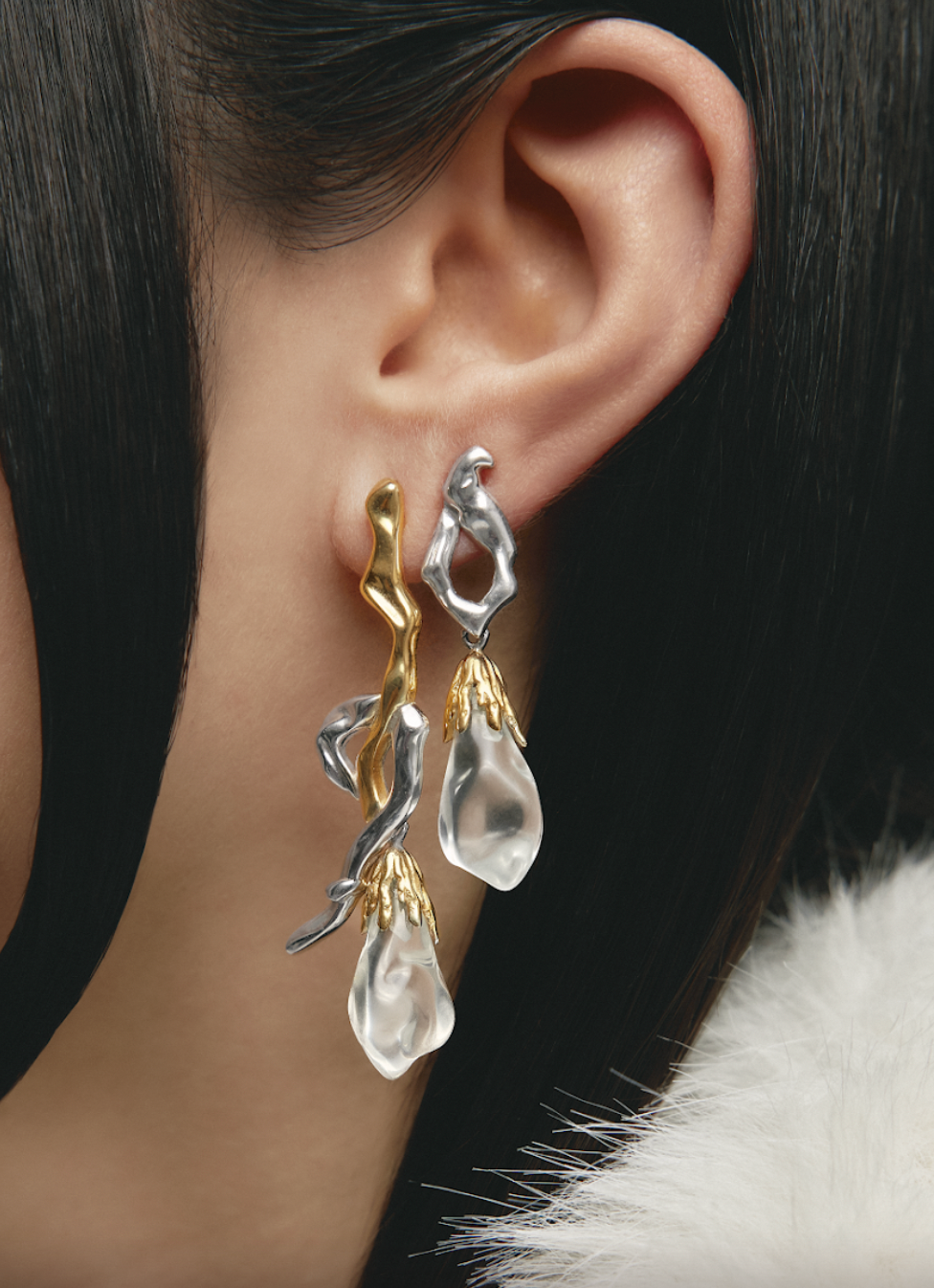 Elara Earrings
