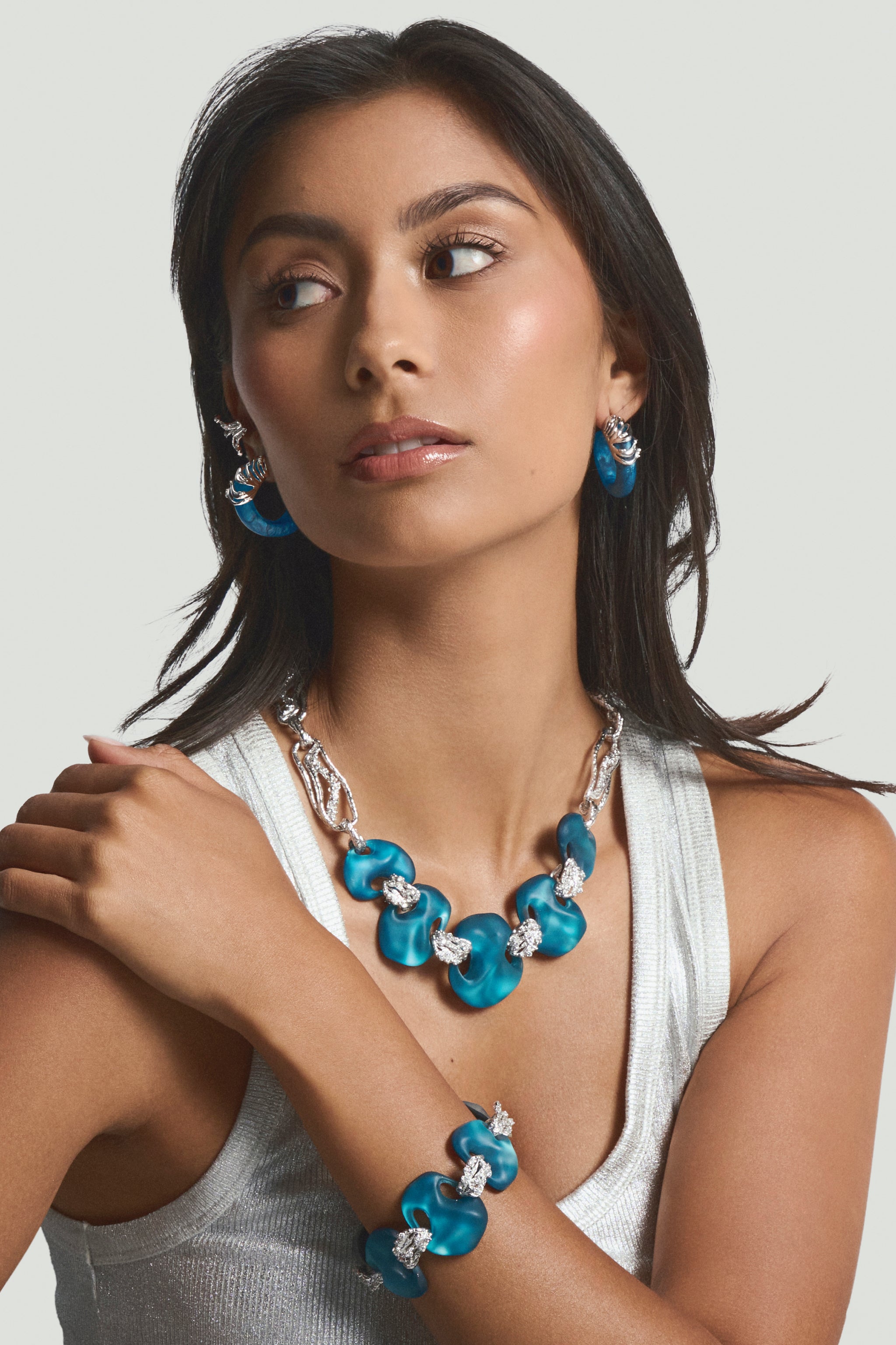 Multi-way Bliss Hoops