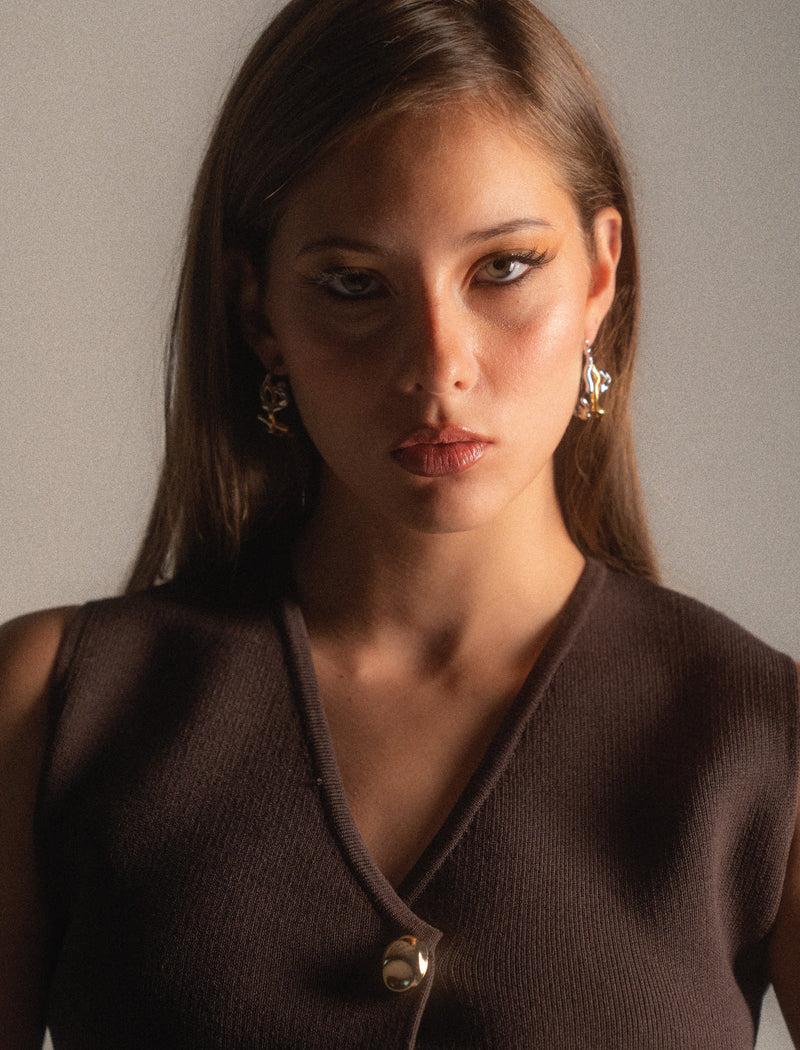 Elara Hoops