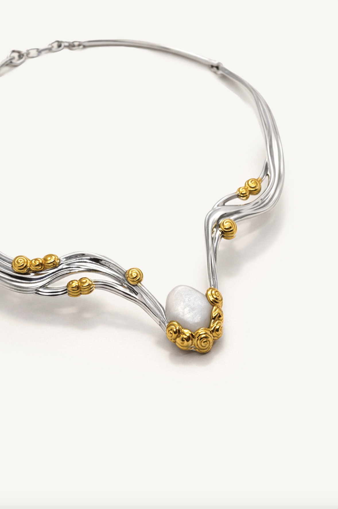 Bloom Choker