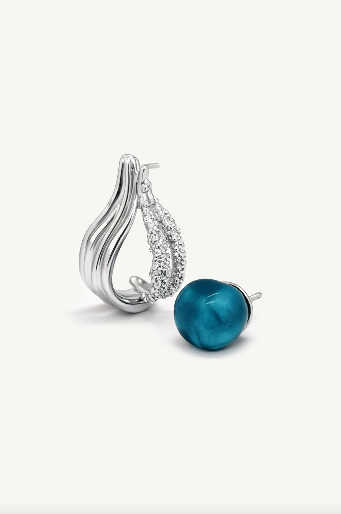 Interchangeable Loop Hoops
