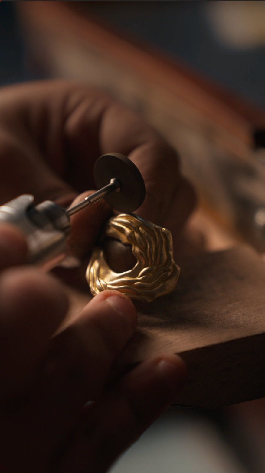 Janus Cuff