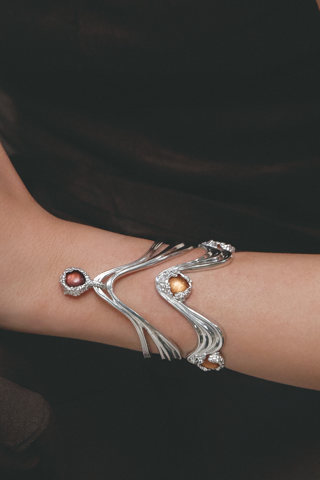 Gravity Cuff
