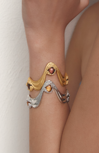 Gravity Cuff