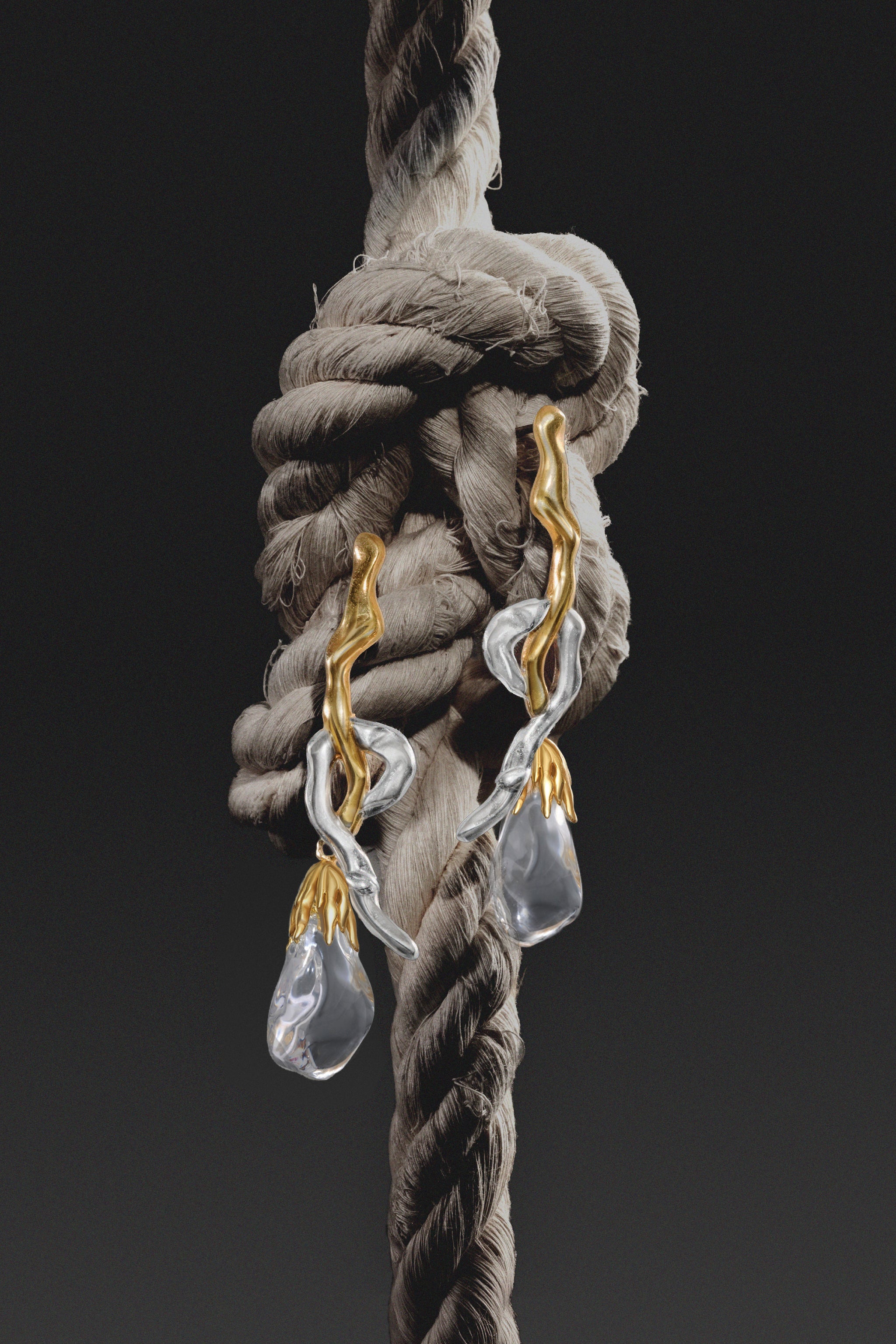Elara Earrings
